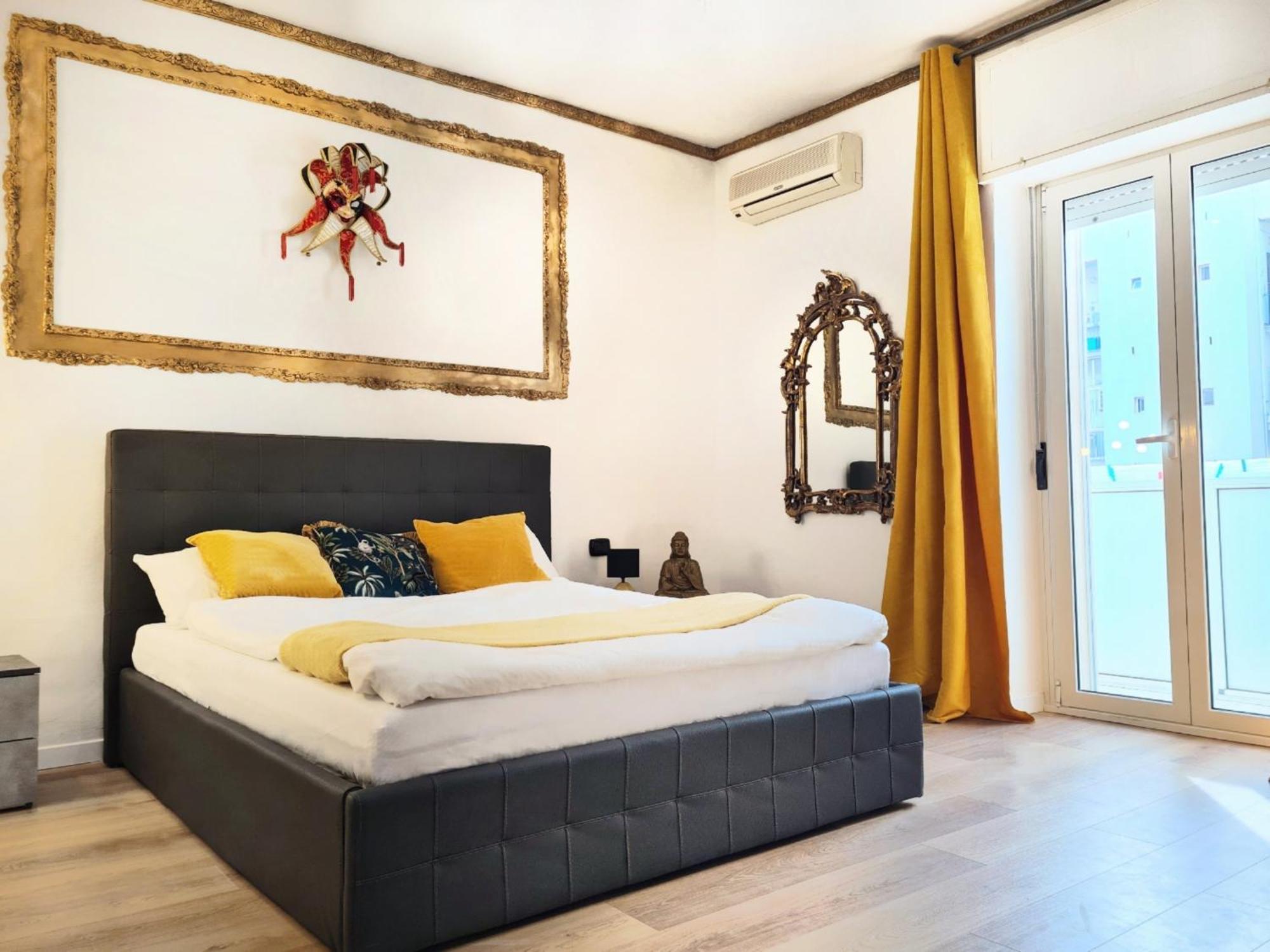 Luxury Flat In Center By The Sea Lejlighed Bari Eksteriør billede